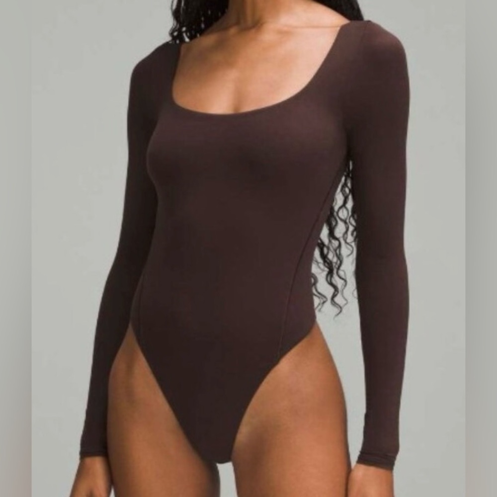 Lululemon wundermost ultra-soft nulu square-neck long-sleeve bodysuit